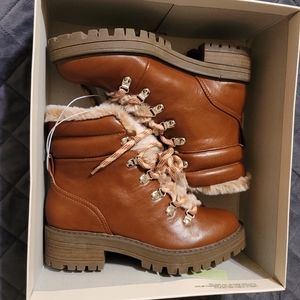 Hiking boots SOLD